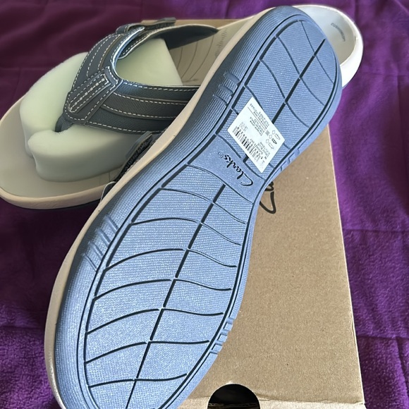 Clark's Sunmaze Sky Sporty Toe Post w. Velcro strap - Denim Blue size 10 - Picture 2 of 4